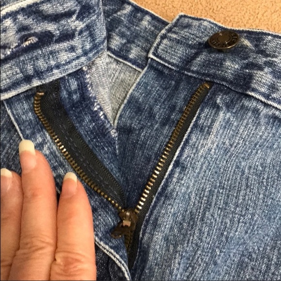 Basic Editions jean shorts - Picture 3 of 10